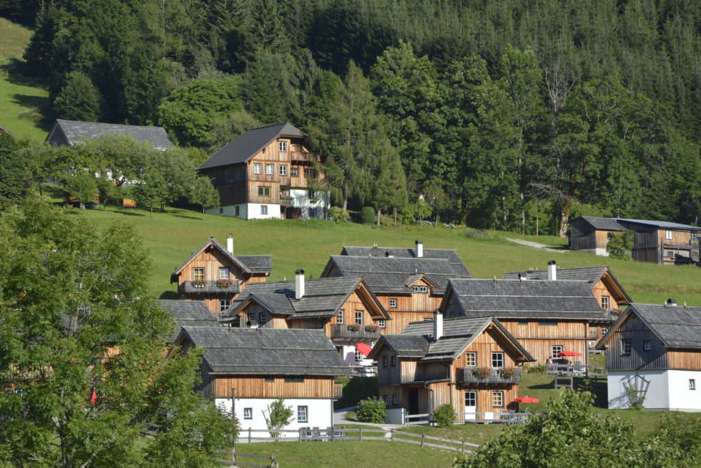 Hüttendorf Österreich - die Hagan Lodge