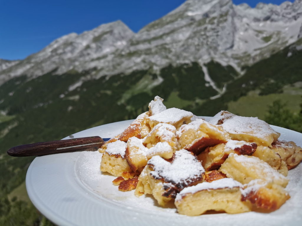 bester Kaiserschmarrn Tirol? - auf dem Karwendelhaus hat er mir super geschmeckt