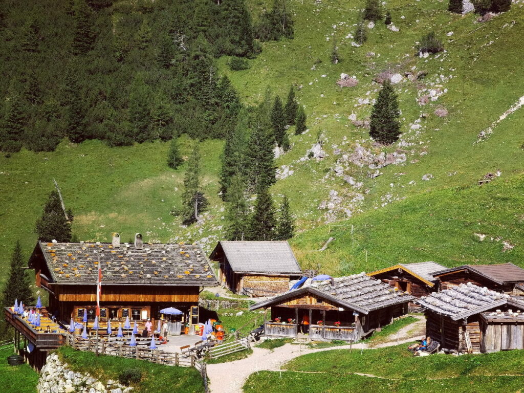 Uriger geht´s nimmer: Die "Kaiserschmarrn Alm" im Rofan, Dalfazalm