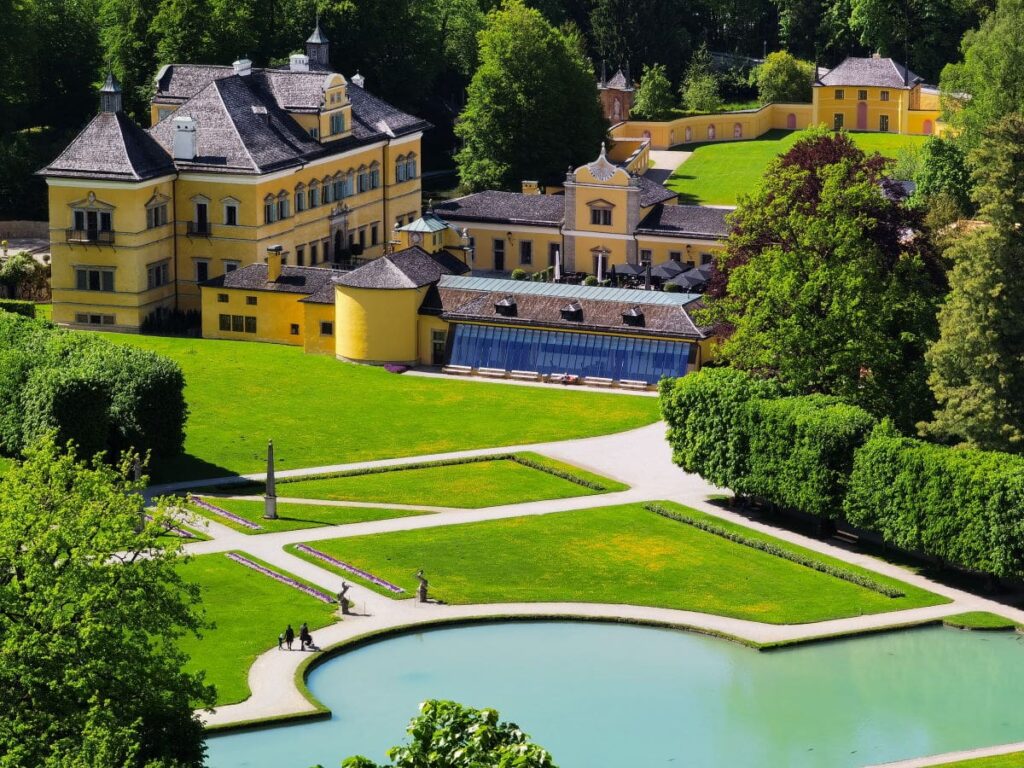 Salzburg Sehenswürdigkeiten: Das Schloss Hellbrunn mit dem Park und den Wasserspielen