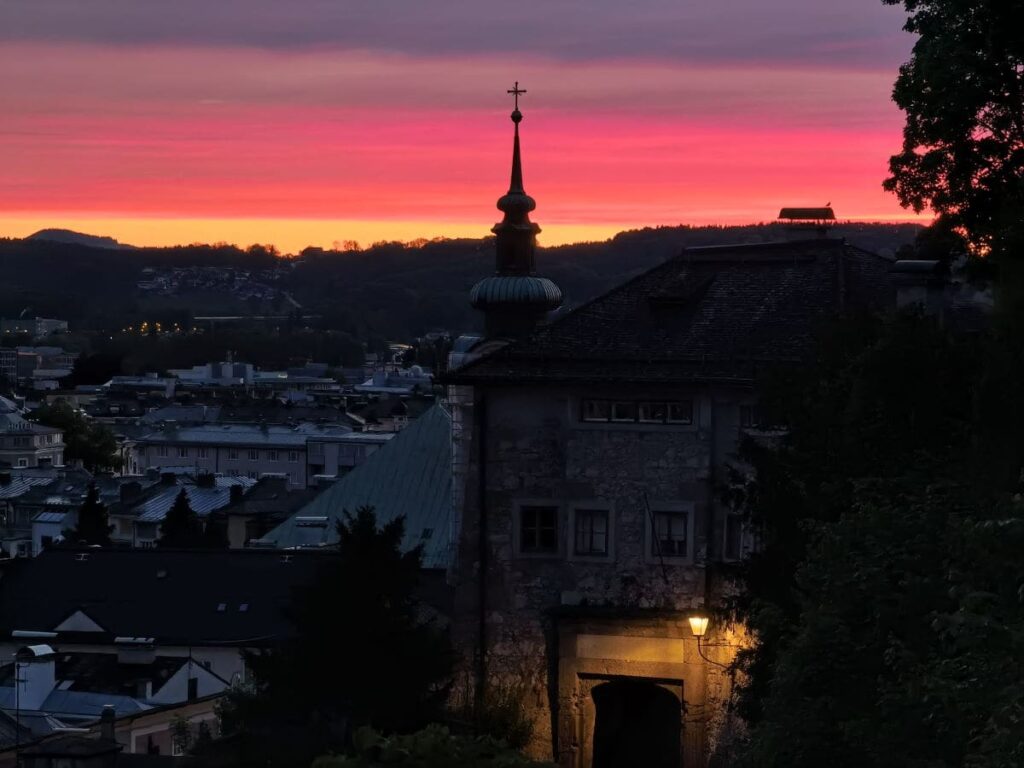 Sonnenaufgangswanderung Salzburg - wir haben sogar einen Tipp für eine Tour von der Stadt Salzburg zum Sonnenaufgang