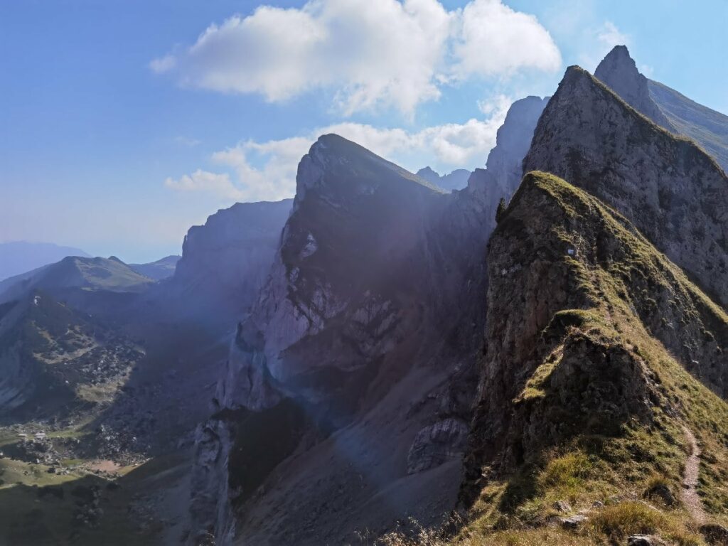 Mit der Bergbahn zum Herbstwandern im Rofan - ein Traum!