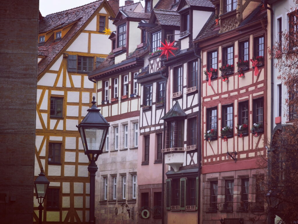 Urlaub in Bayern mit Fachwerk - besuch mal Nürnberg mit seiner Altstadt
