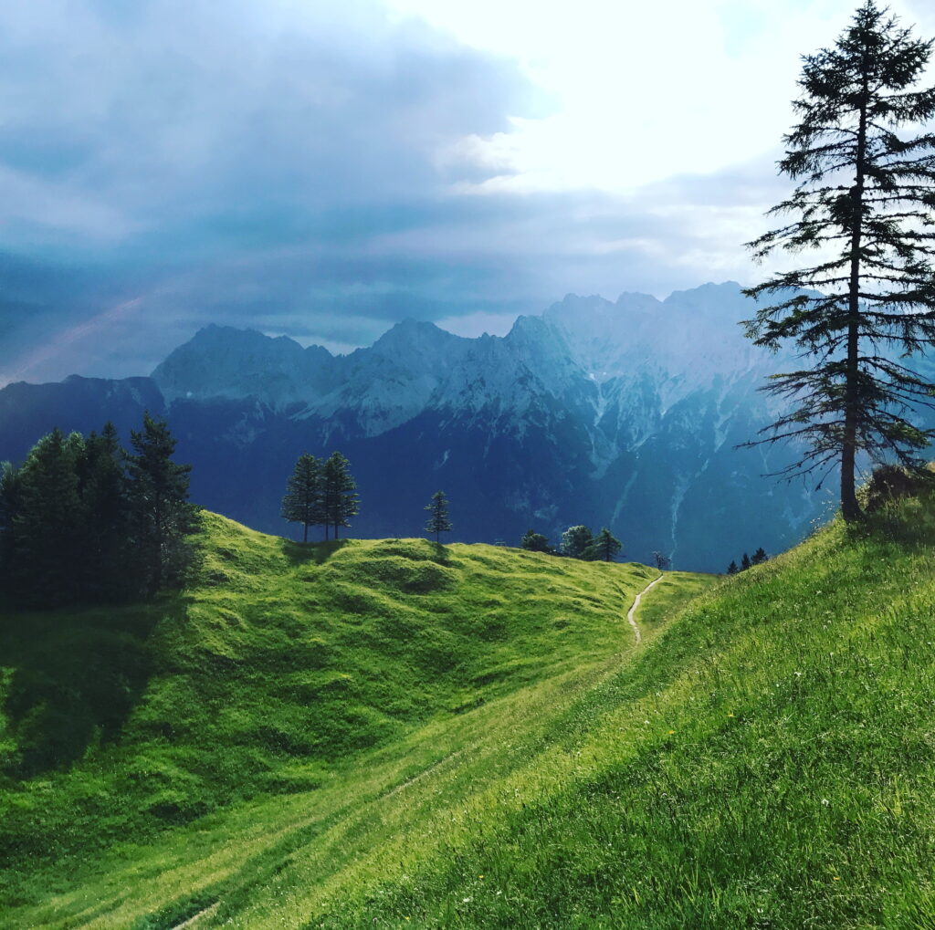 schöne Orte in Bayern - die Buckelwiesen in Mittenwald